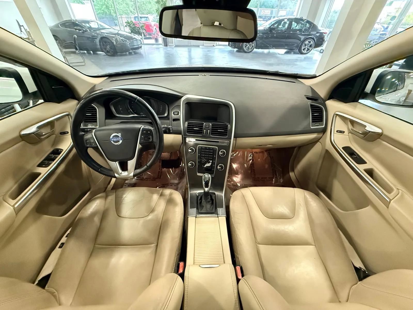 Used 2015 Volvo XC60 T5 Premier image 18