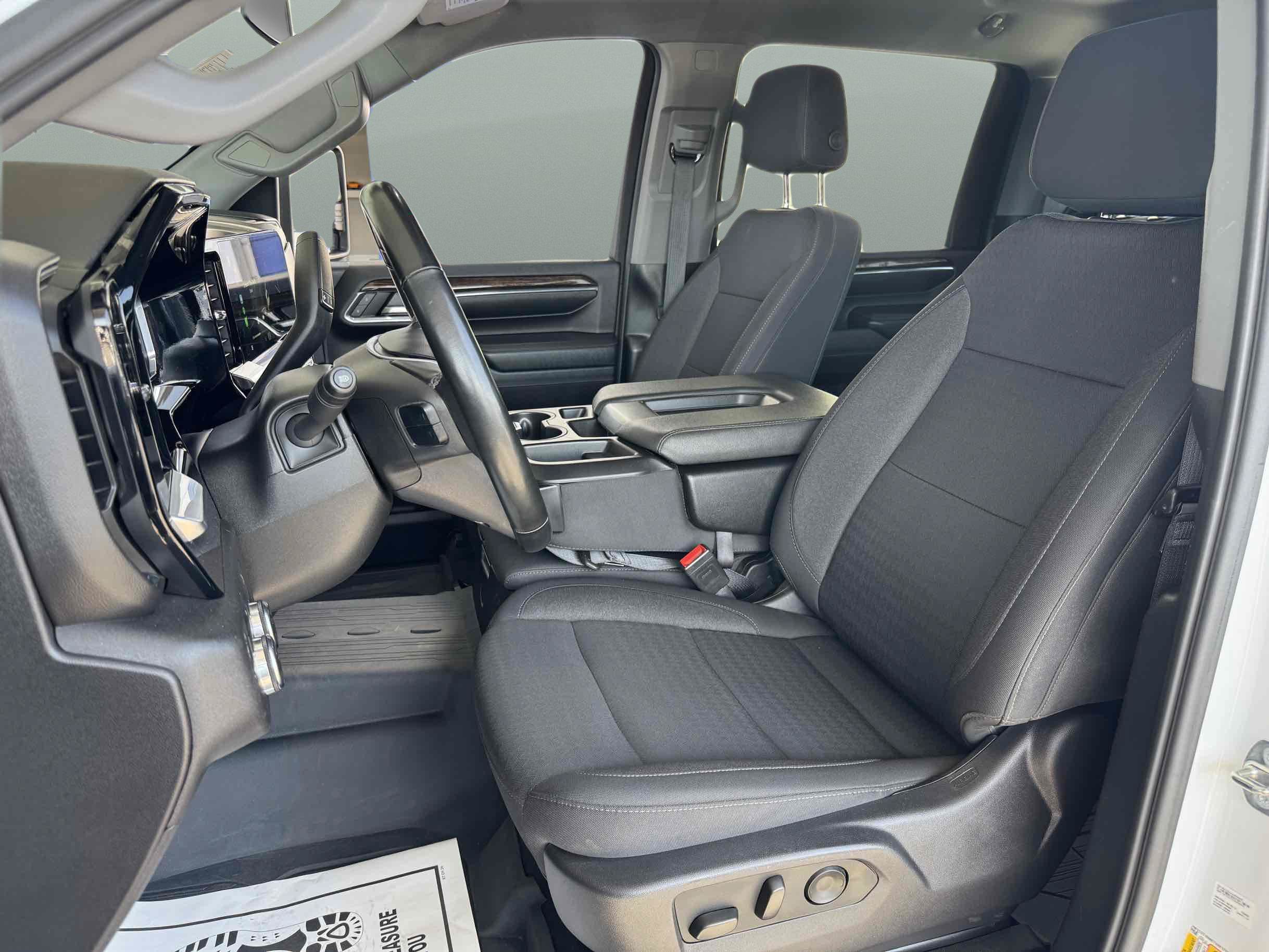 Used 2024 GMC Sierra 2500 SLE w/ SLE Convenience Package AWD/4WD image 10