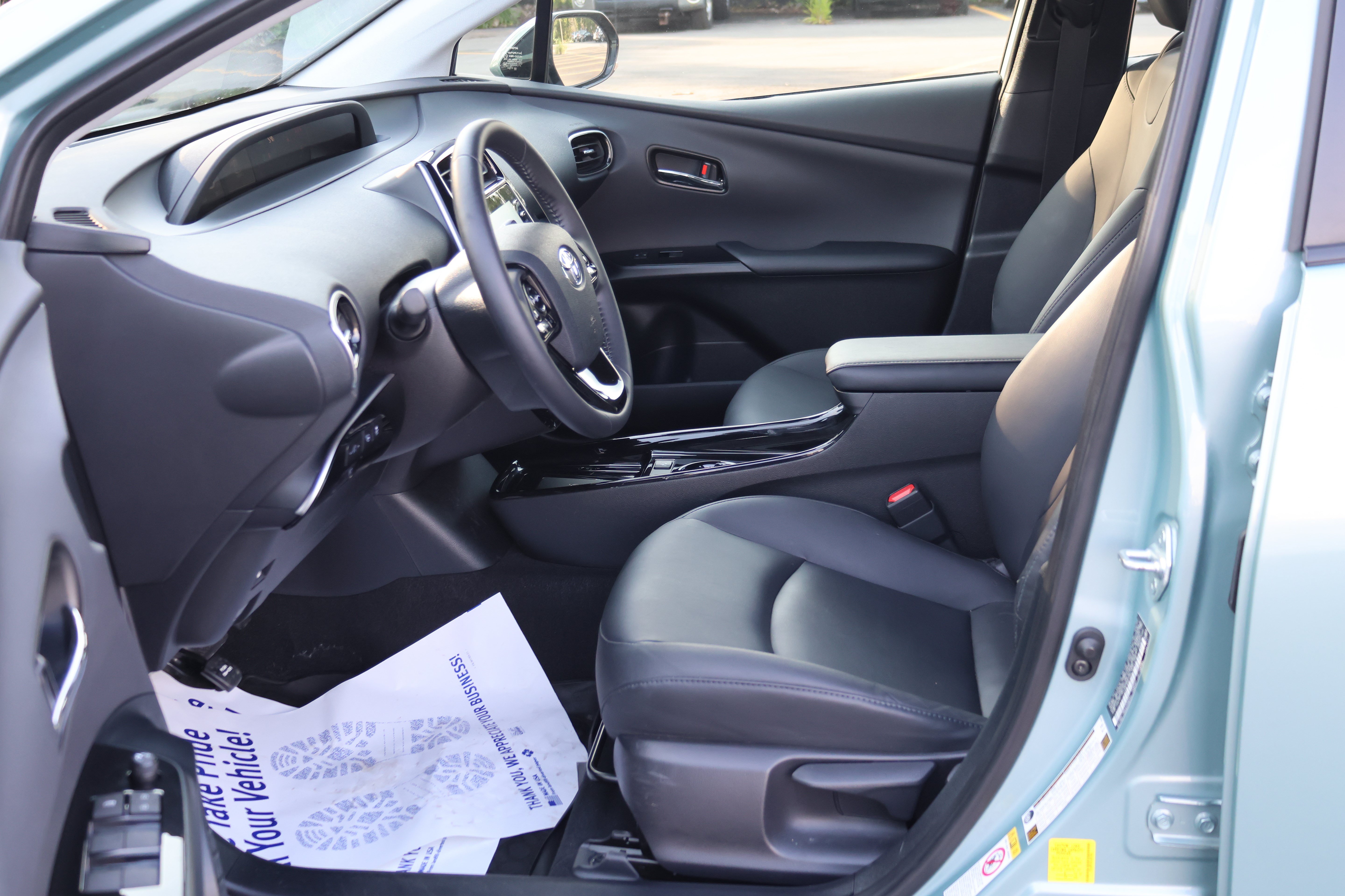 Certified 2020 Toyota Prius XLE AWD/4WD image 22