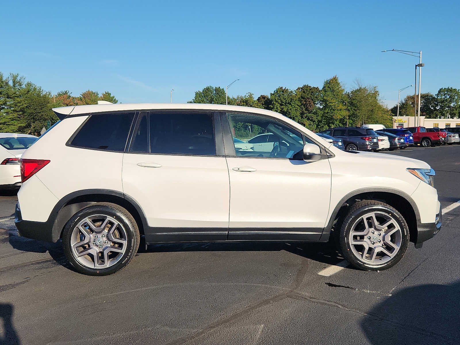 Certified 2023 Honda Passport EX-L image 7
