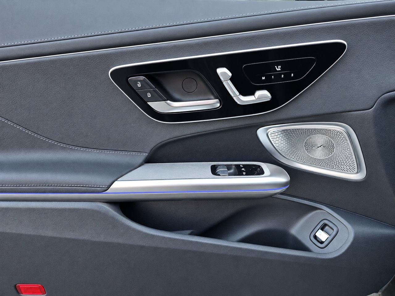 New 2026 Mercedes-Benz CLE 450 4MATIC Coupe image 15