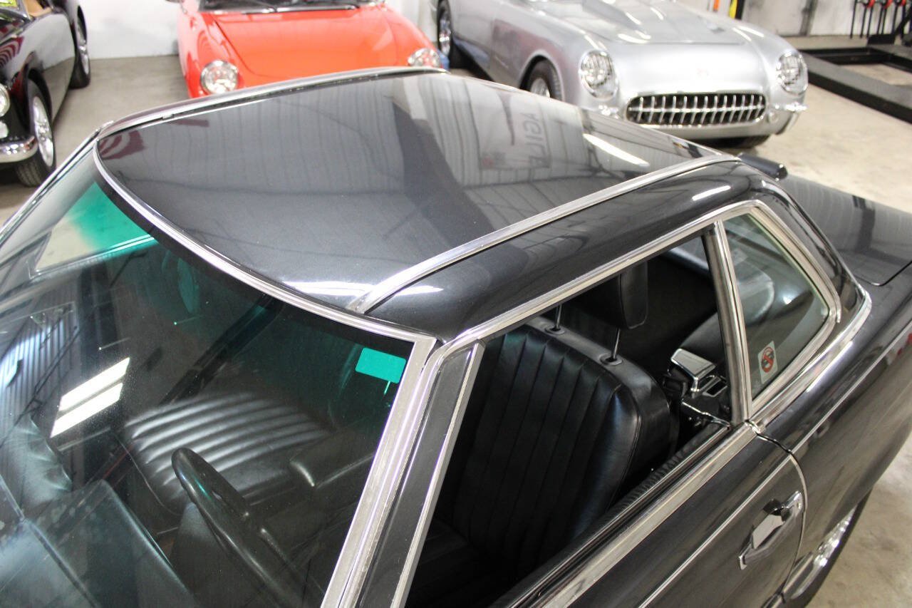Used 1988 Mercedes-Benz 560 SL image 15