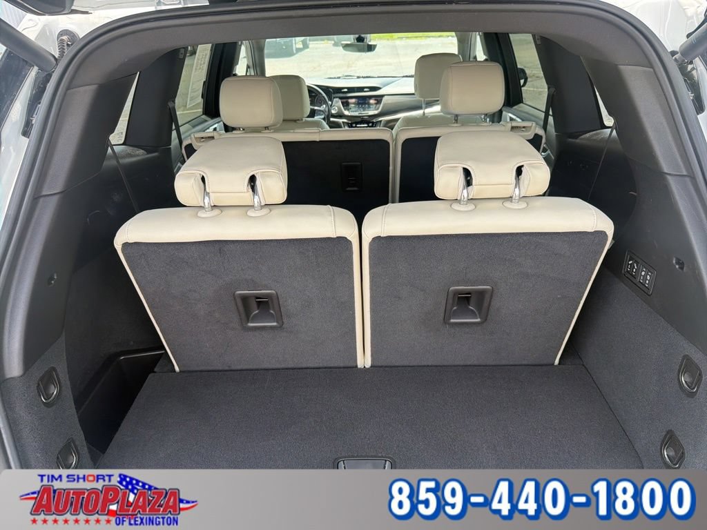 Used 2024 Cadillac XT6 Sport w/ Technology Package AWD/4WD image 23
