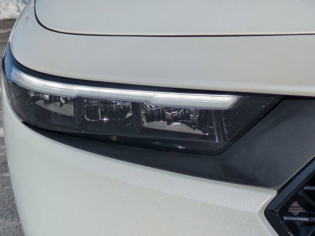 Used 2024 Honda Accord LX image 10
