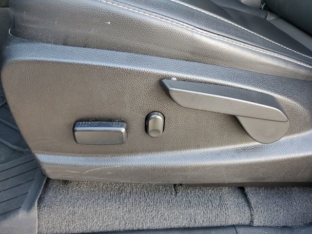 Used 2022 Chevrolet Colorado ZR2 w/ Colorado ZR2 Bison Edition AWD/4WD image 12