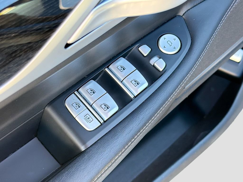 Used 2019 BMW 750i xDrive w/ M Sport Package image 26