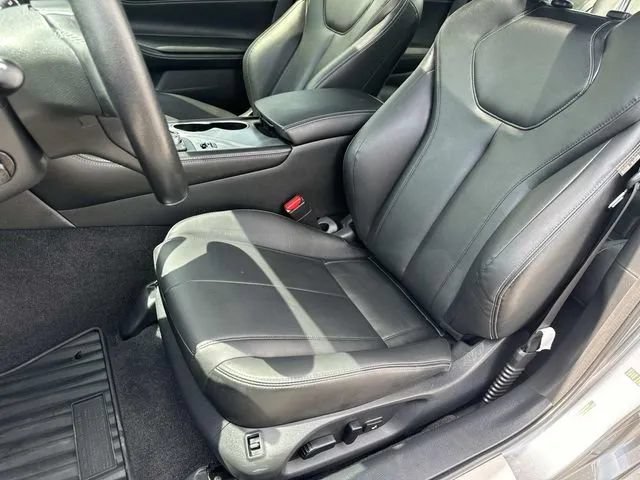 Used 2019 INFINITI Q60 3.0t Luxe w/ Essential Package AWD/4WD image 28