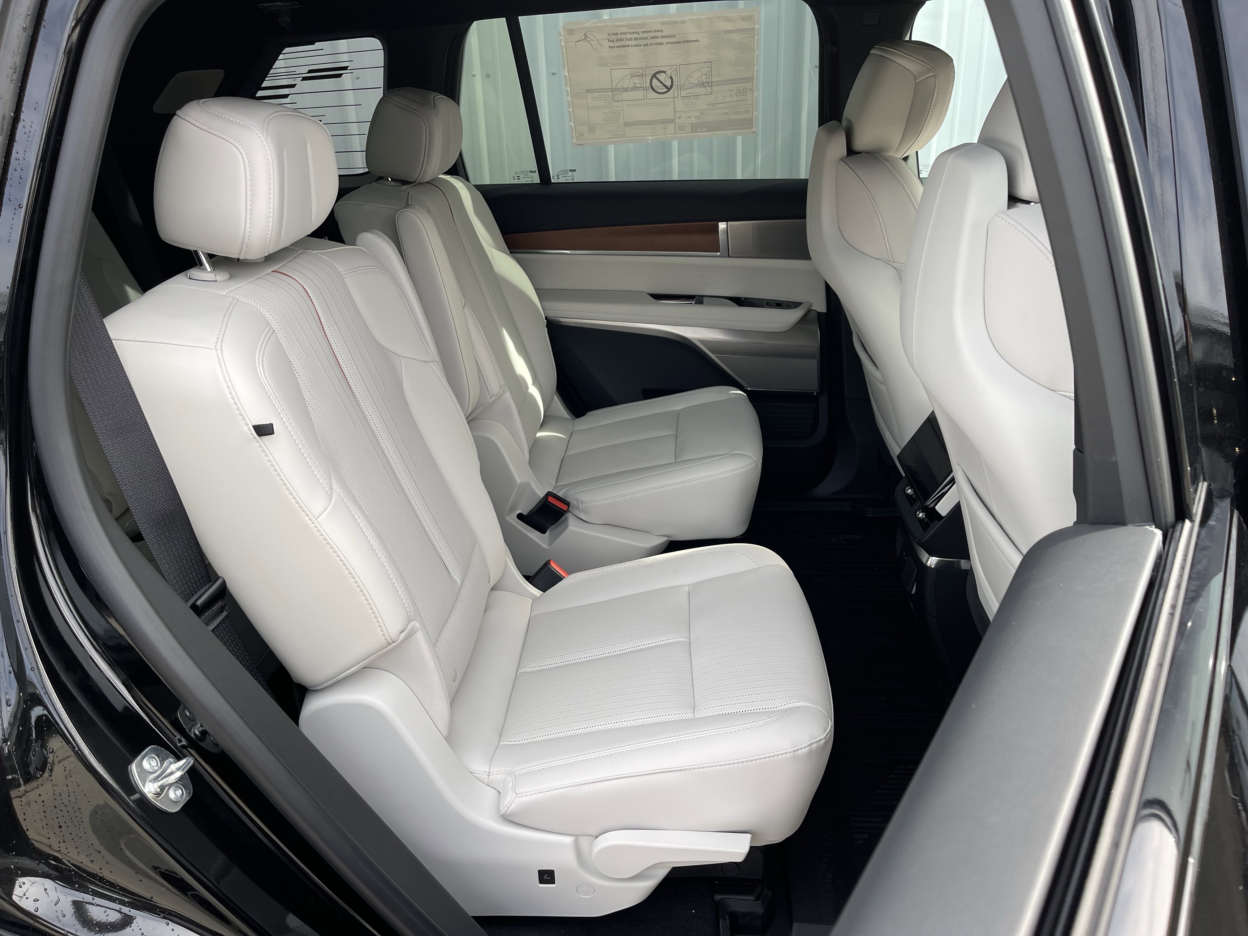 New 2026 Cadillac Vistiq Sport w/ LPO, Floor Liner Package image 13