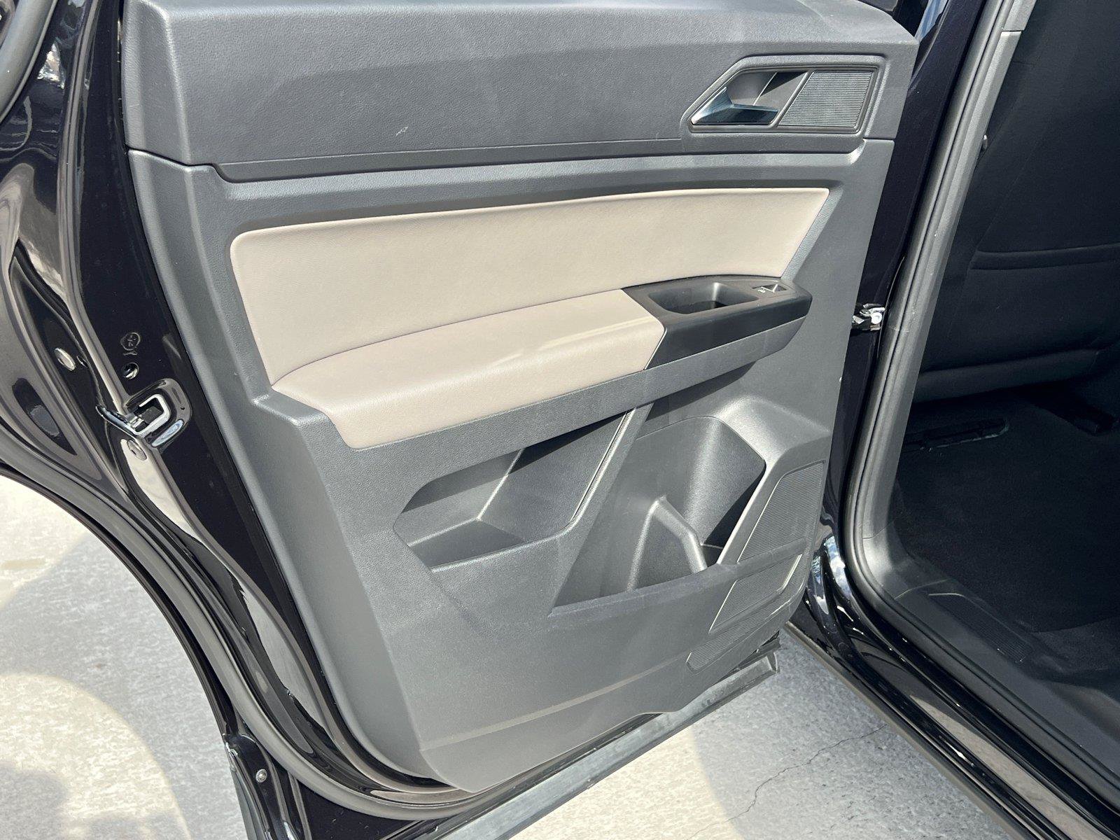 Used 2021 Volkswagen Atlas Cross Sport S FWD image 21