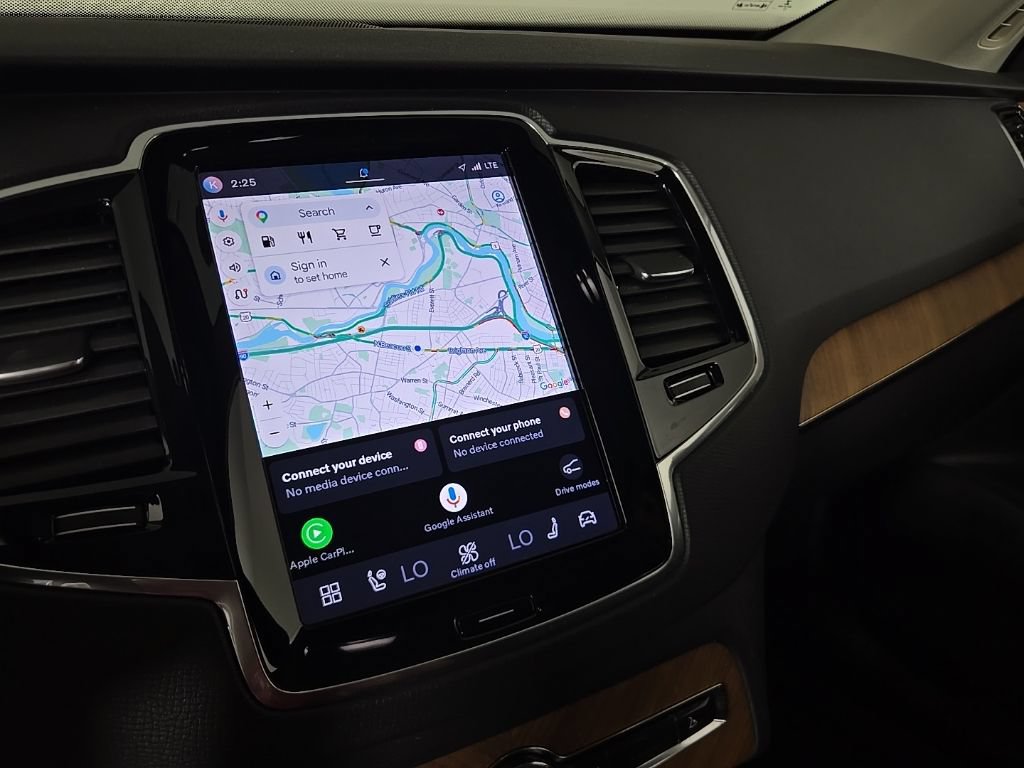 Certified 2023 Volvo XC90 B6 Plus w/ Protection Package Premier AWD/4WD image 29