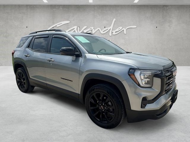 Certified 2025 GMC Terrain Elevation w/ Black Edition AWD/4WD image 2