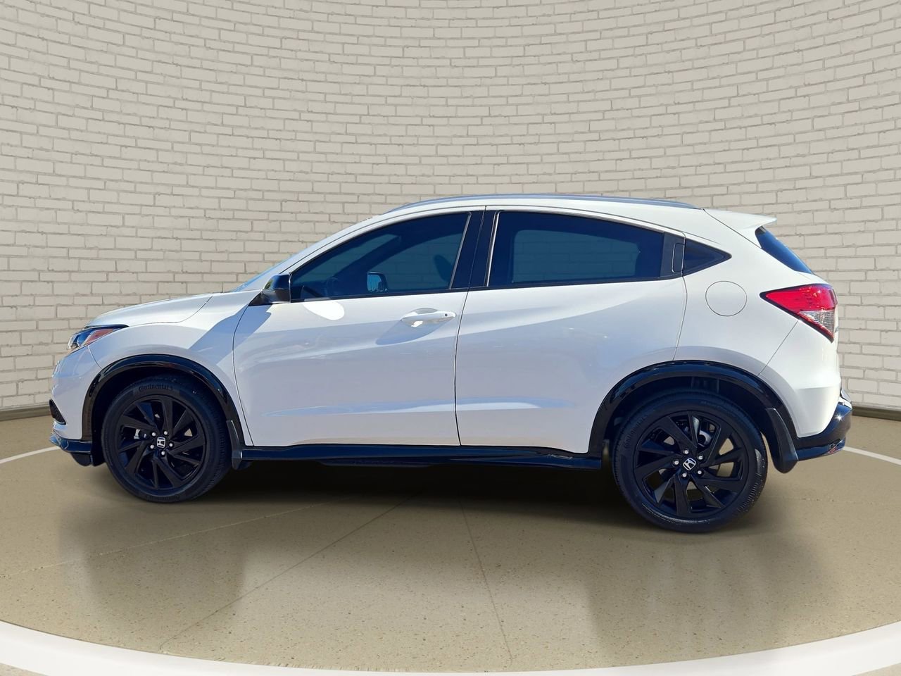 Used 2022 Honda HR-V Sport image 8