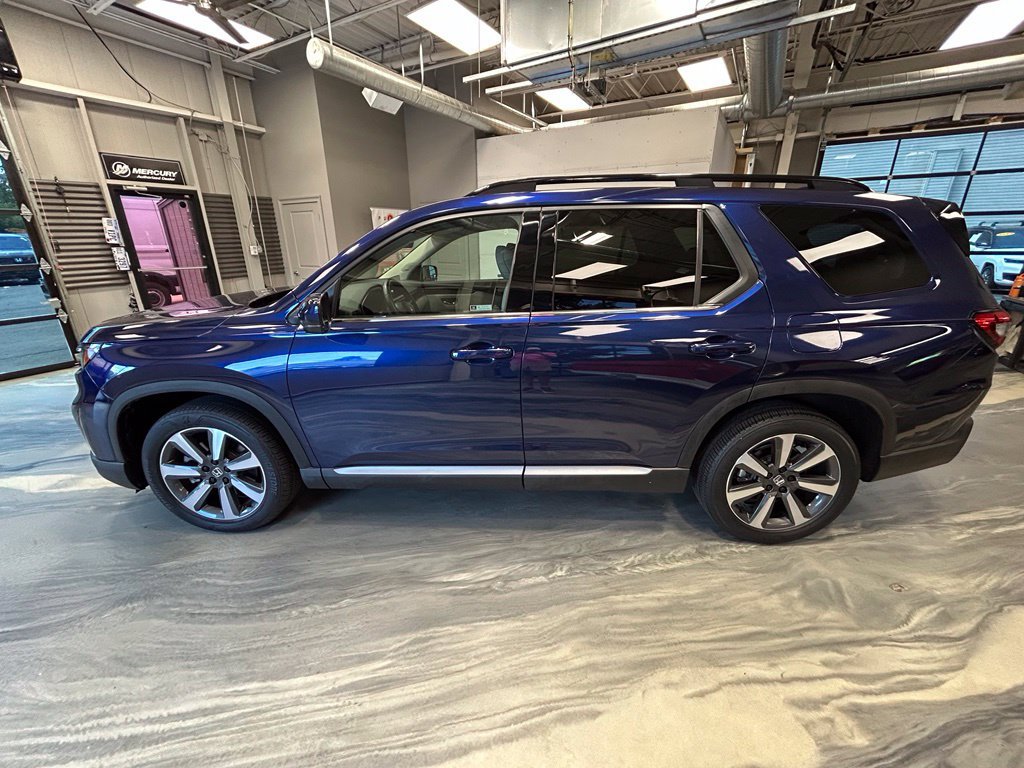 Used 2023 Honda Pilot Touring image 36