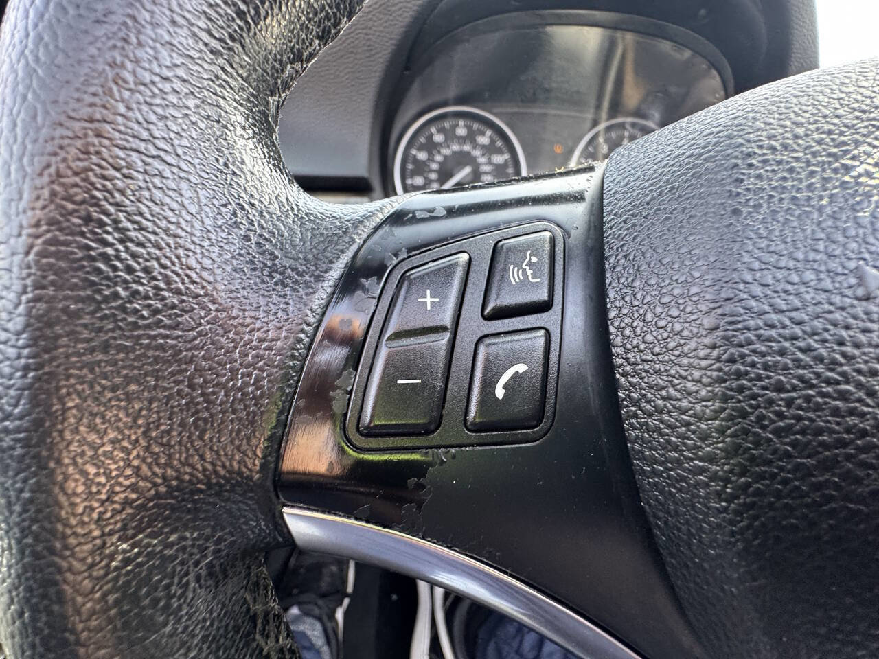 Used 2010 BMW 328i Convertible image 49