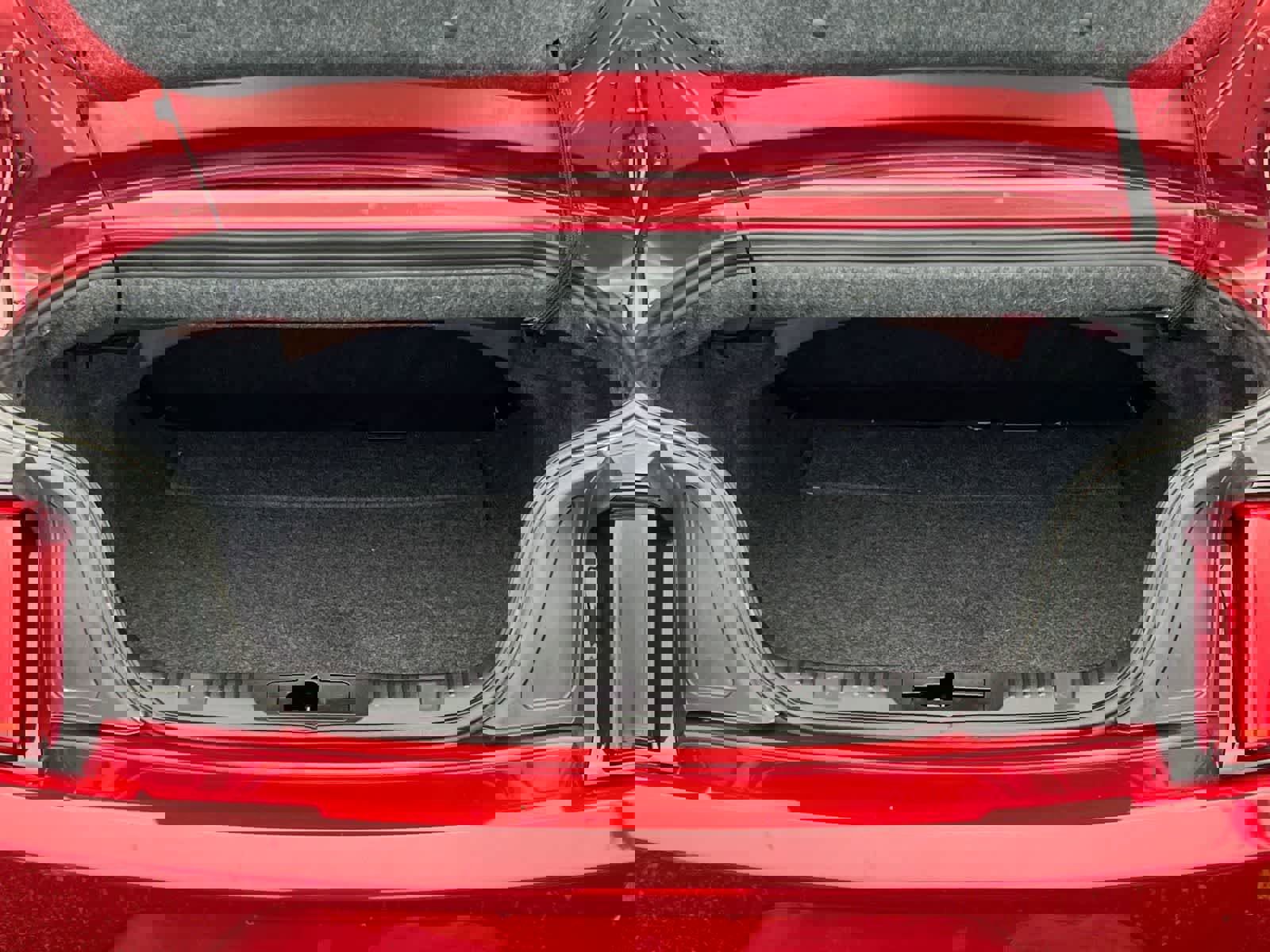 Used 2017 Ford Mustang Premium image 34