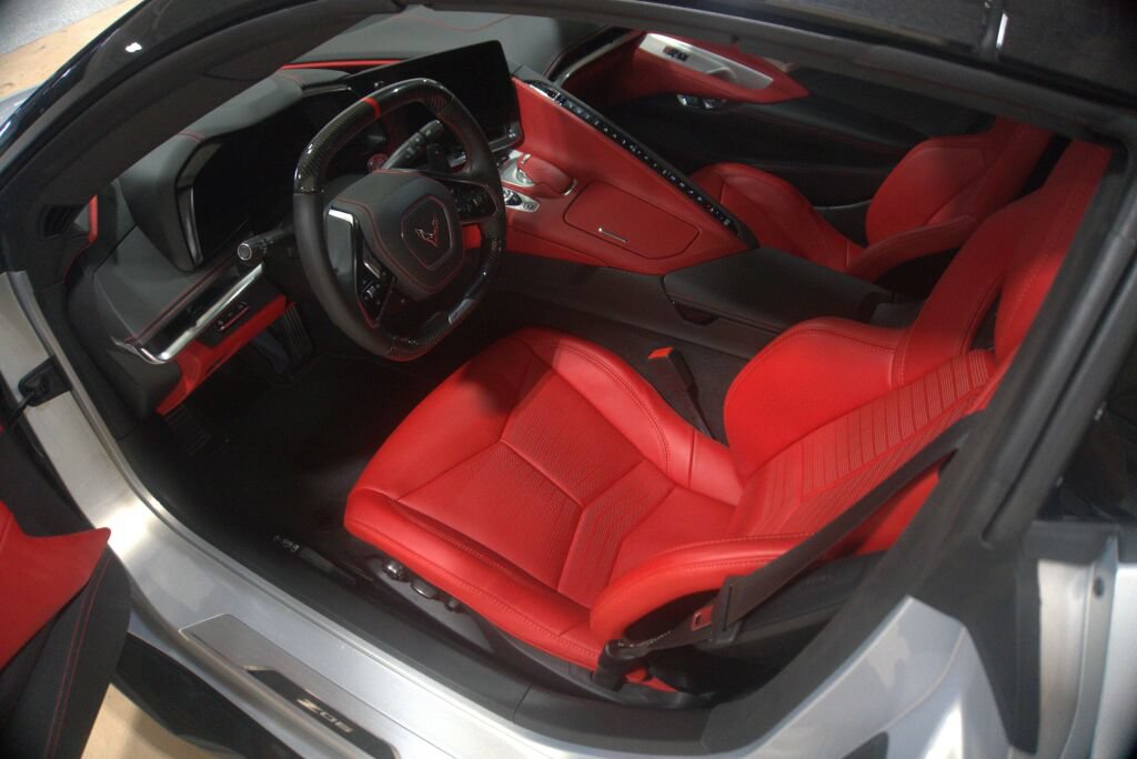 Used 2024 Chevrolet Corvette Z06 w/ Battery Protection Package RWD image 37