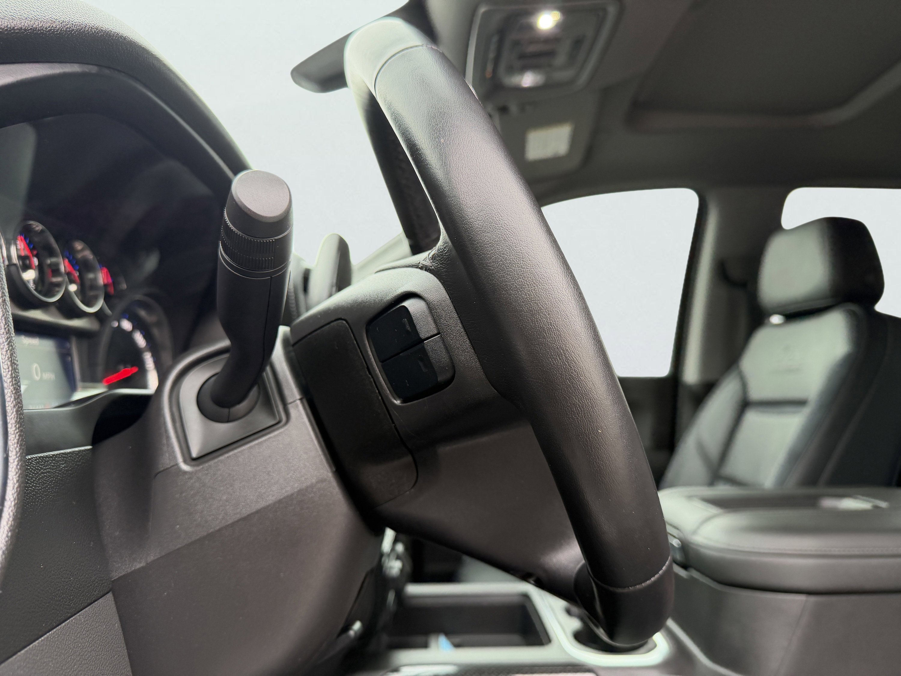 Used 2021 Chevrolet Silverado 1500 RST w/ Convenience Package II AWD/4WD image 30