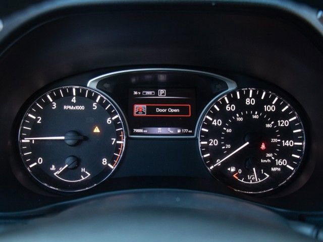 Used 2018 Nissan Pathfinder Platinum w/ Cargo Package image 13