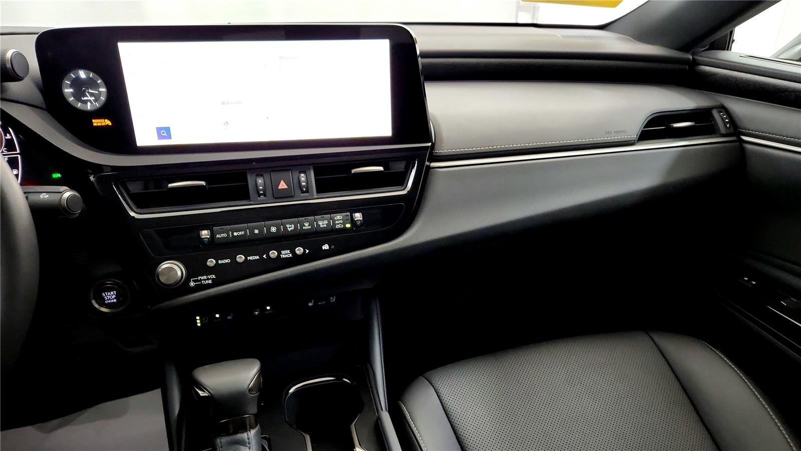 Used 2023 Lexus ES 250 w/ Premium Package image 29