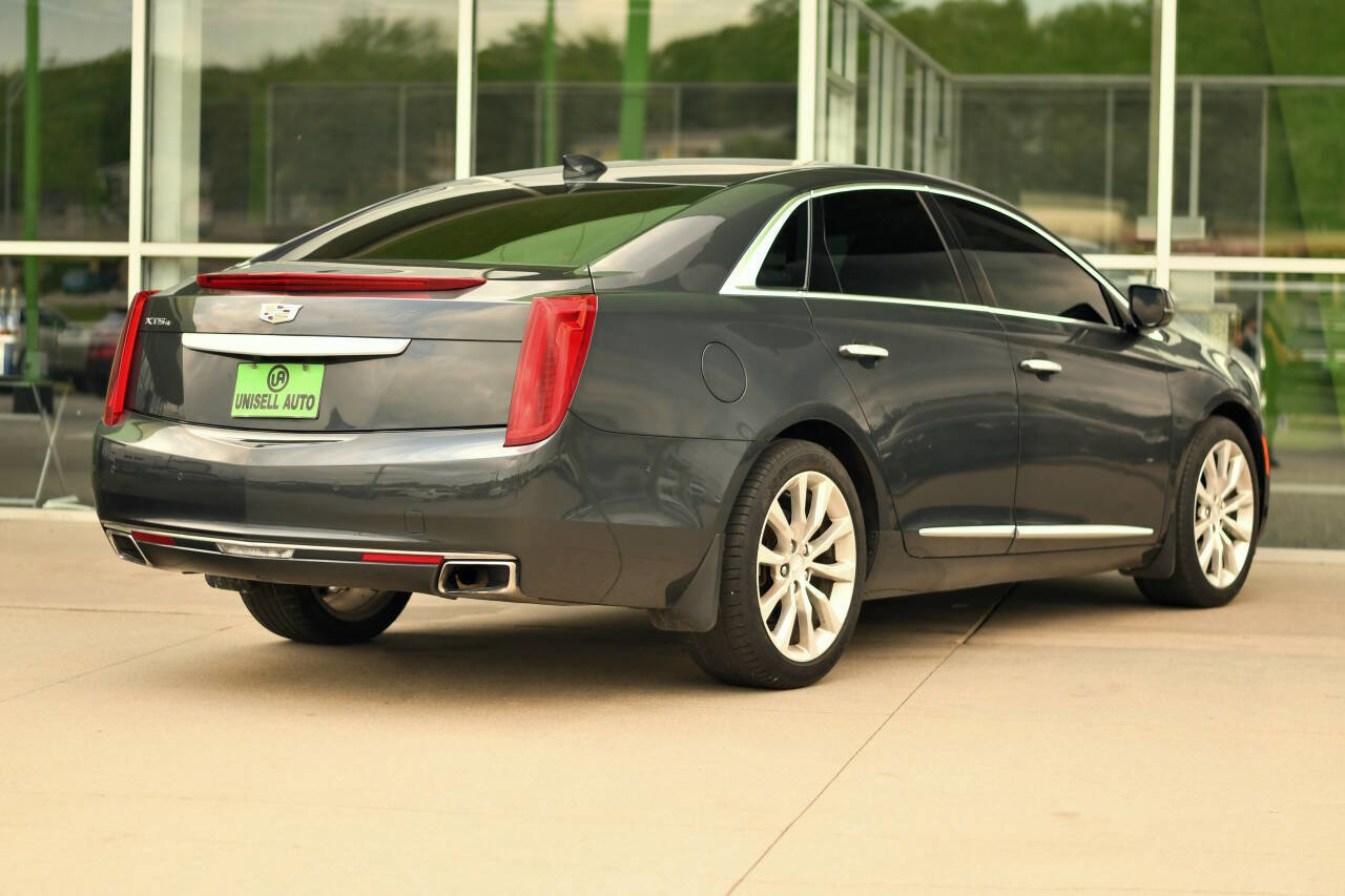 Used 2016 Cadillac XTS Luxury image 7