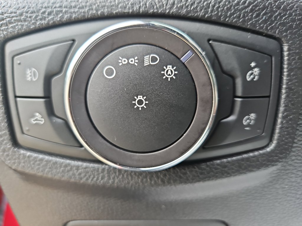 Used 2018 Ford F150 Lariat RWD image 15