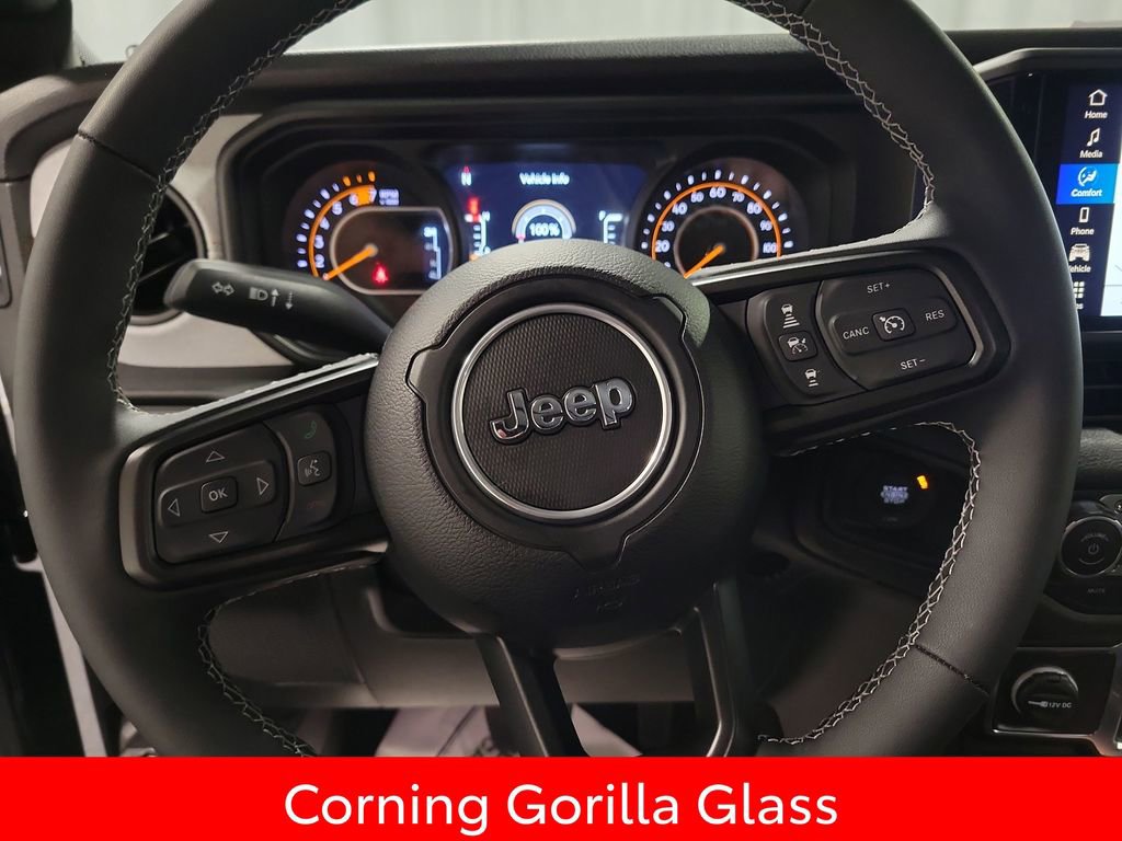 Used 2025 Jeep Wrangler Sport image 17