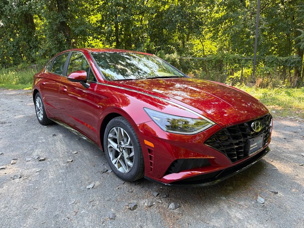 Certified 2023 Hyundai Sonata SEL FWD image 2