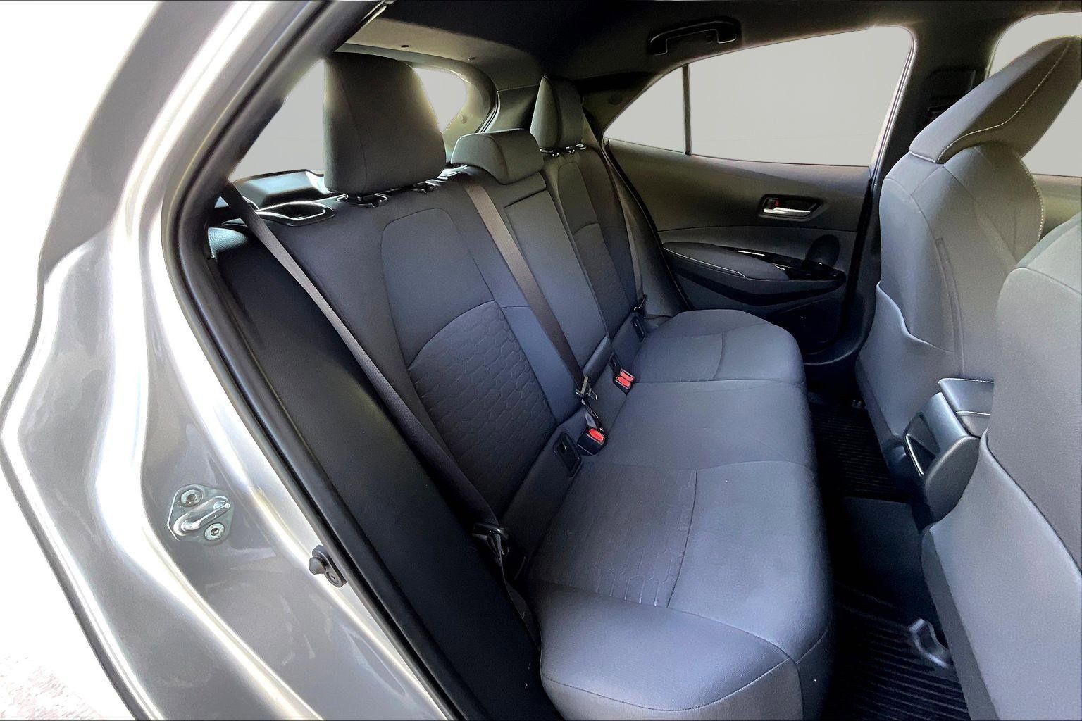 Used 2020 Toyota Corolla SE FWD image 24