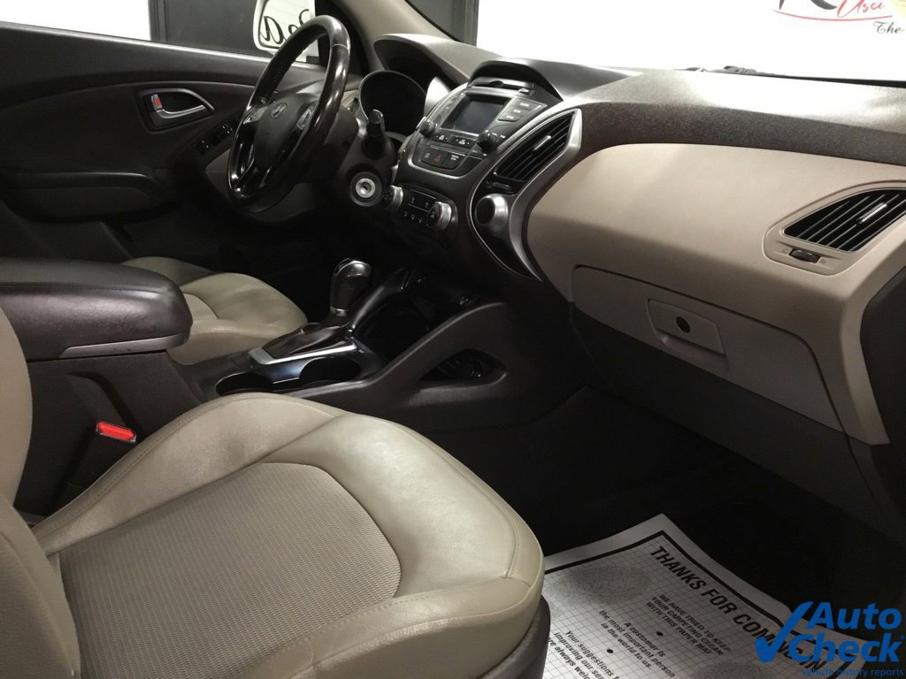 Used 2015 Hyundai Tucson SE AWD/4WD image 36