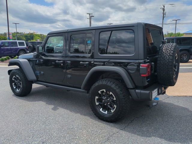 Used 2025 Jeep Wrangler Unlimited Rubicon 4xe w/ Convenience Group AWD/4WD image 6