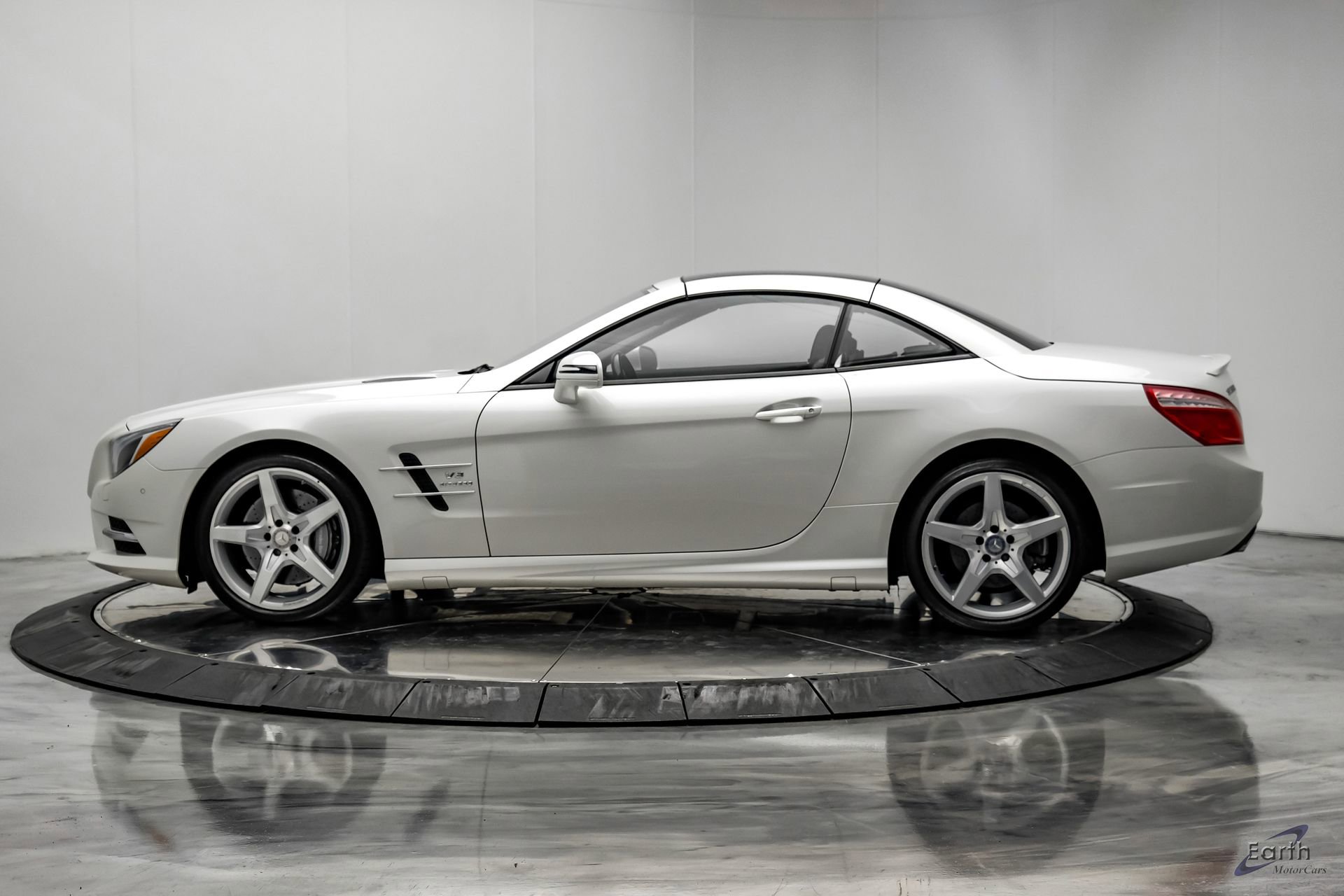 Used 2014 Mercedes-Benz SL 550 SL550 Roadster image 8