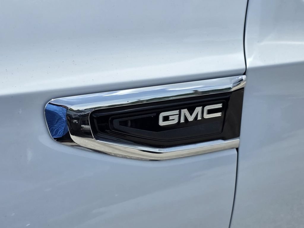 Used 2022 GMC Yukon SLE w/ Gmc Pro Safety Plus Package RWD image 26