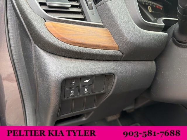 Used 2018 Honda CR-V Touring image 18