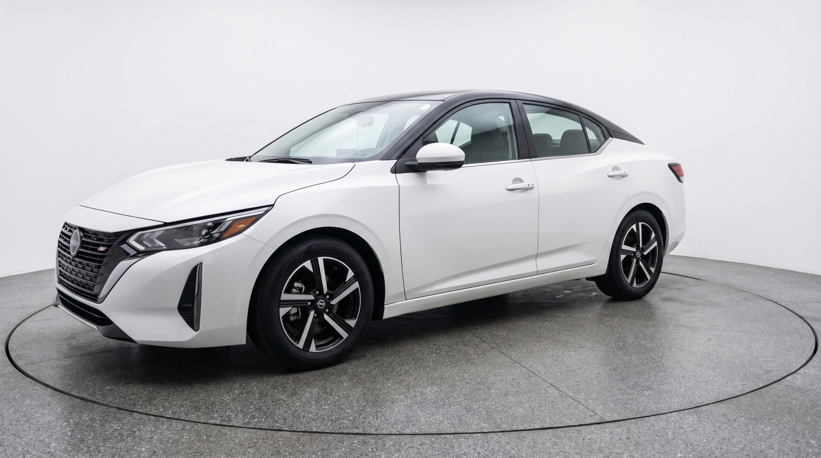 Used 2025 Nissan Sentra SV FWD image 3