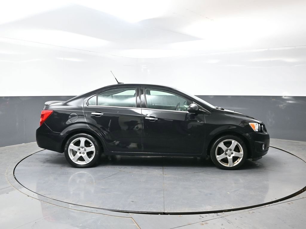 Used 2014 Chevrolet Sonic LTZ image 2