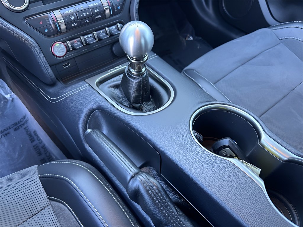 Used 2019 Ford Mustang Shelby GT350 w/ Technology Package image 35