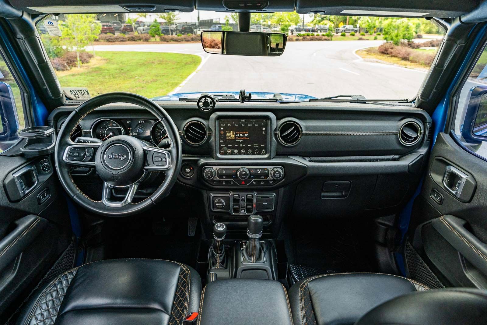 Used 2022 Jeep Gladiator Overland AWD/4WD image 22