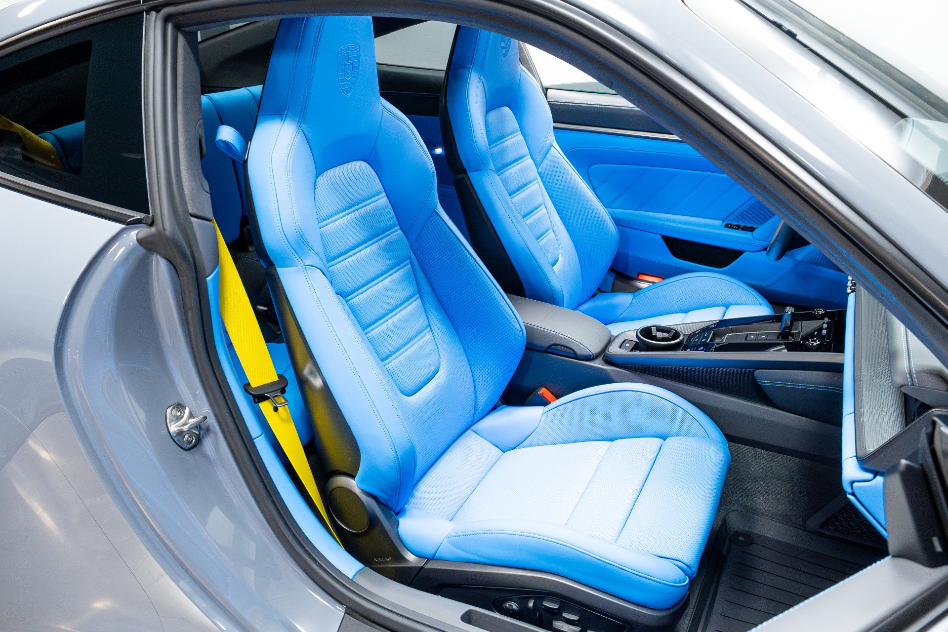 Used 2024 Porsche 911 Carrera image 26