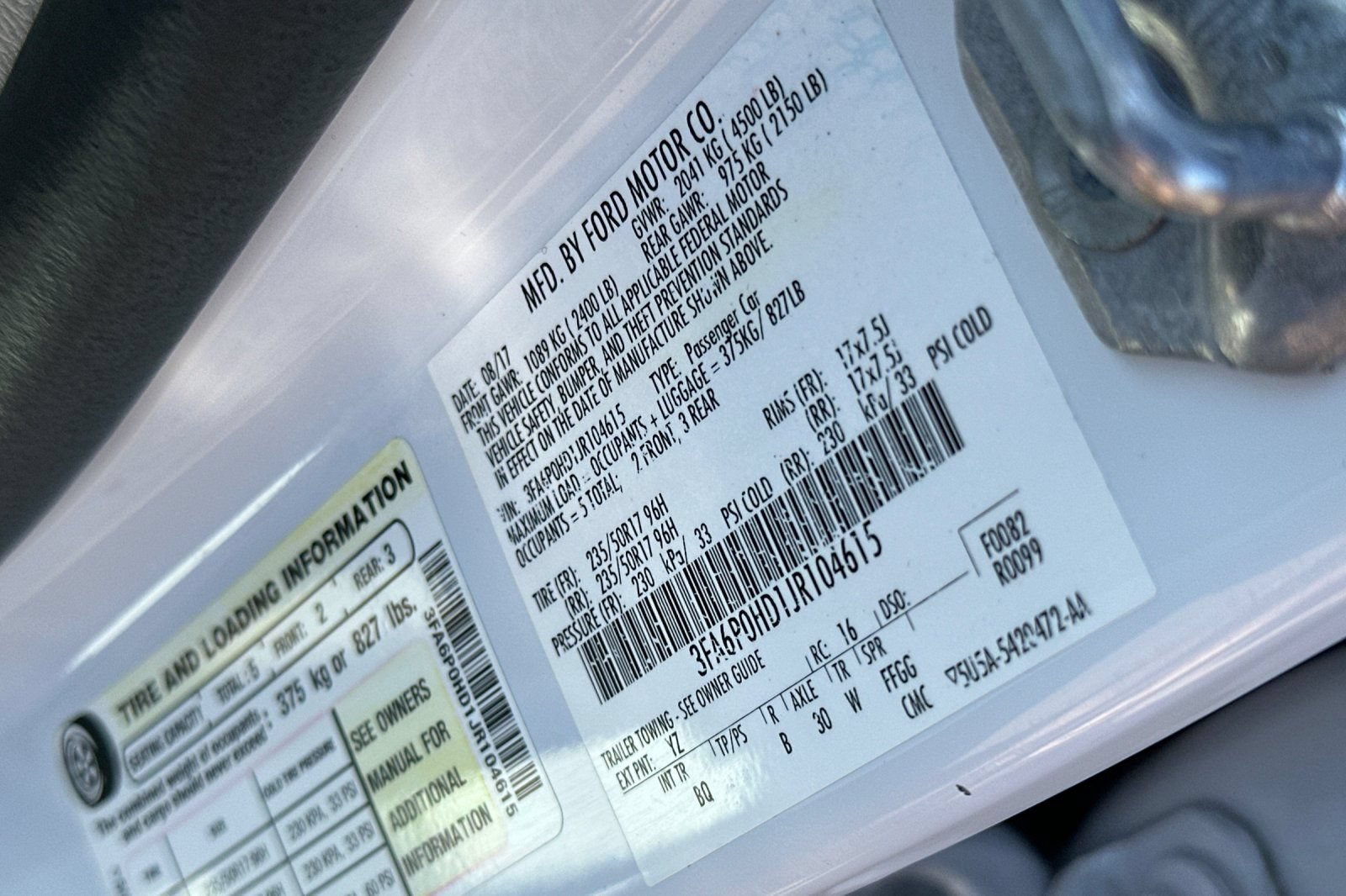 Used 2018 Ford Fusion SE FWD image 26