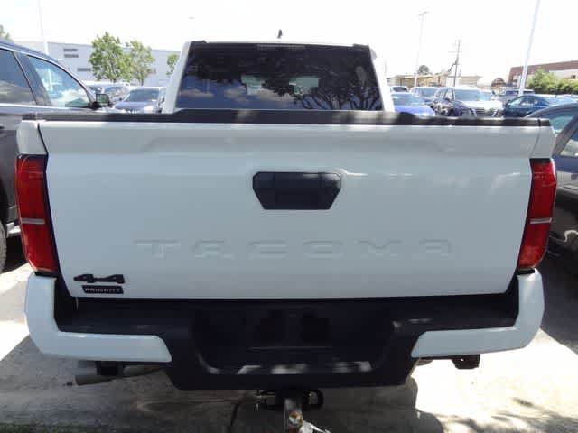 Used 2024 Toyota Tacoma SR5 AWD/4WD image 6