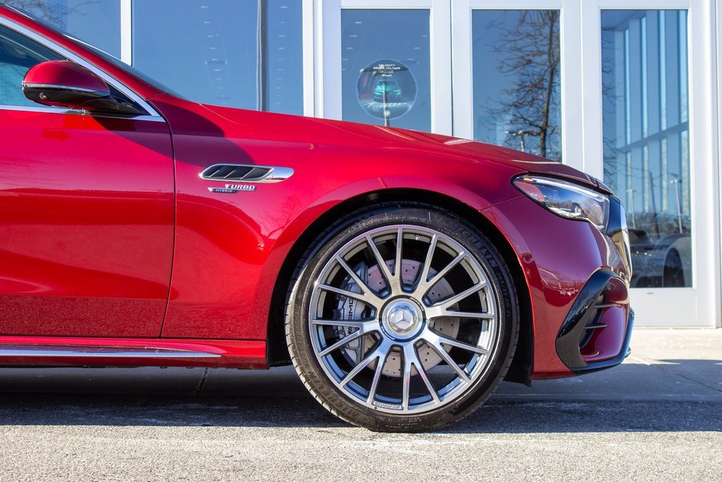 Used 2025 Mercedes-Benz E 53 AMG e 4MATIC Sedan w/ Driver Assistance Package image 5