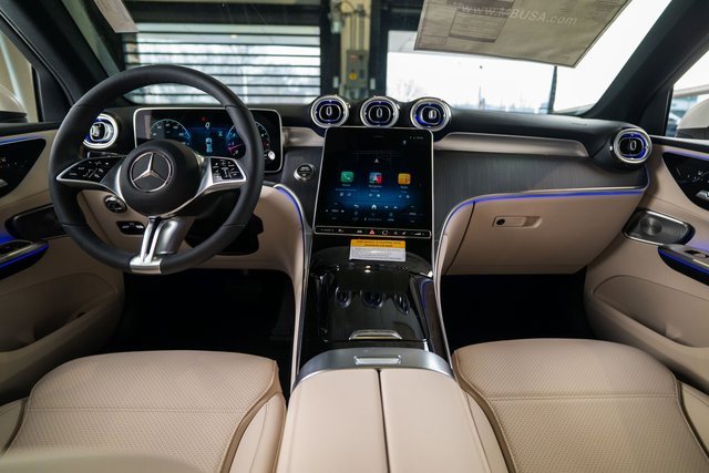 New 2026 Mercedes-Benz GLC 300 4MATIC image 9