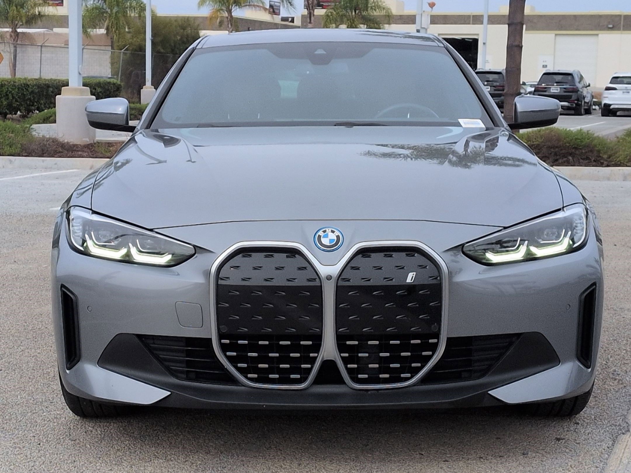 Used 2024 BMW i4 eDrive40 w/ Premium Package image 3