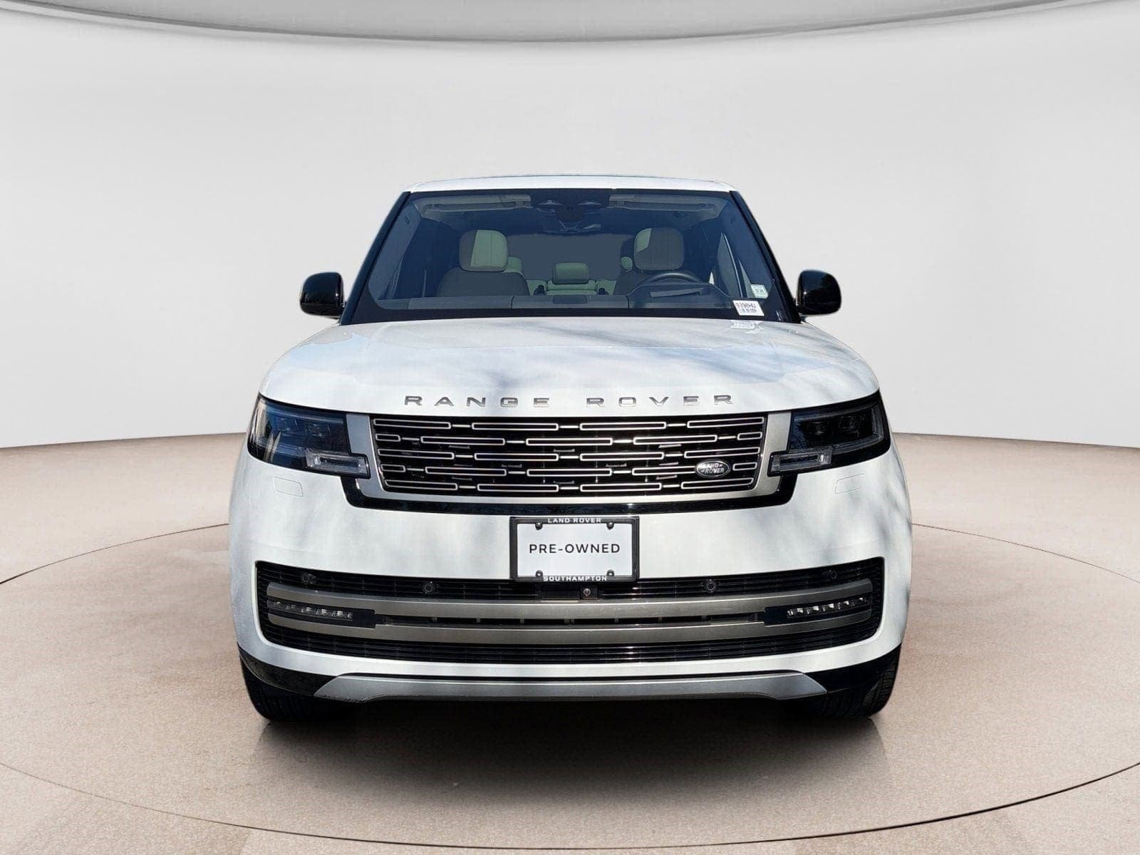 Certified 2023 Land Rover Range Rover Long Wheelbase SE AWD/4WD image 8