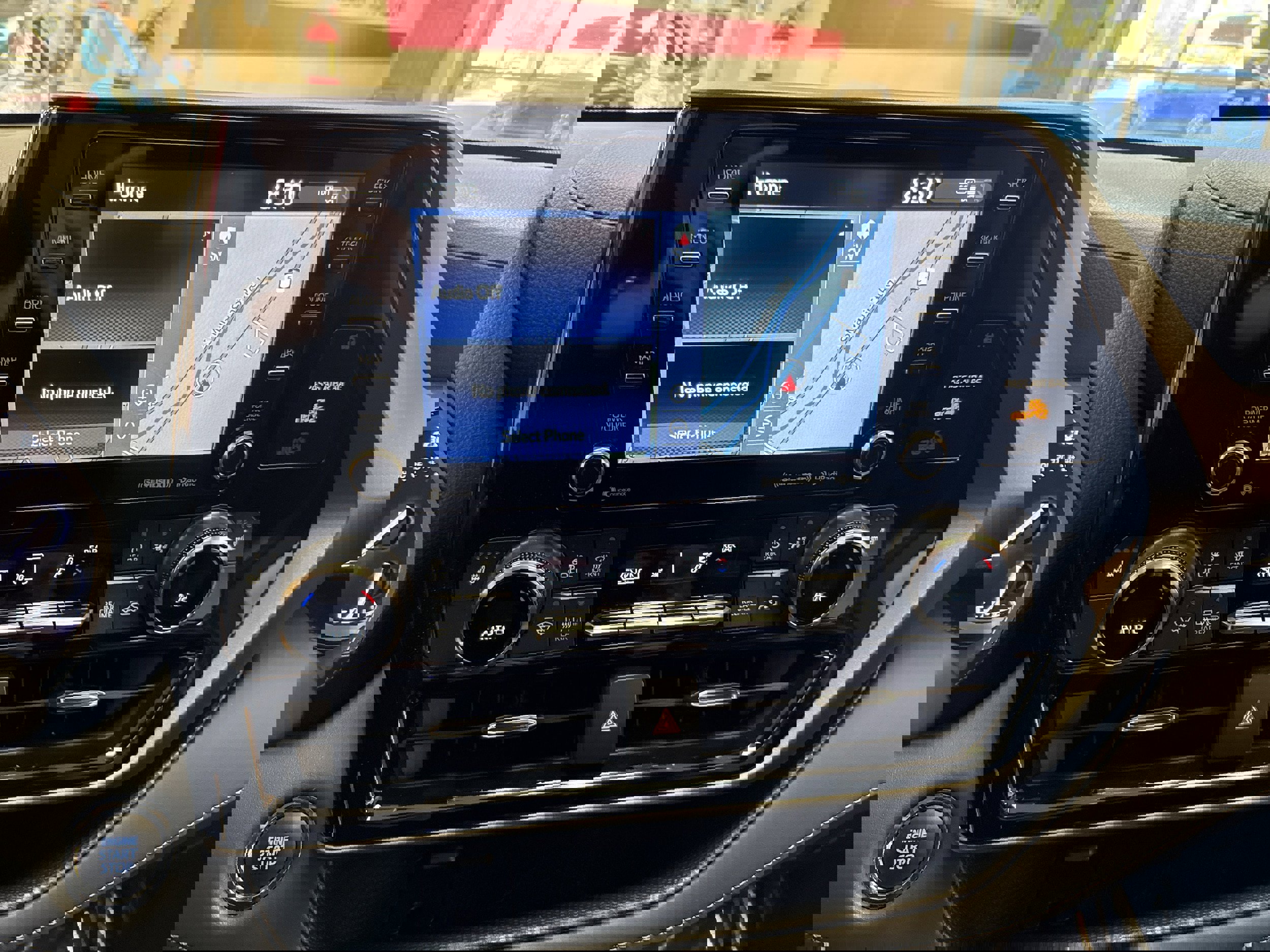 Used 2022 Toyota Highlander XLE image 41