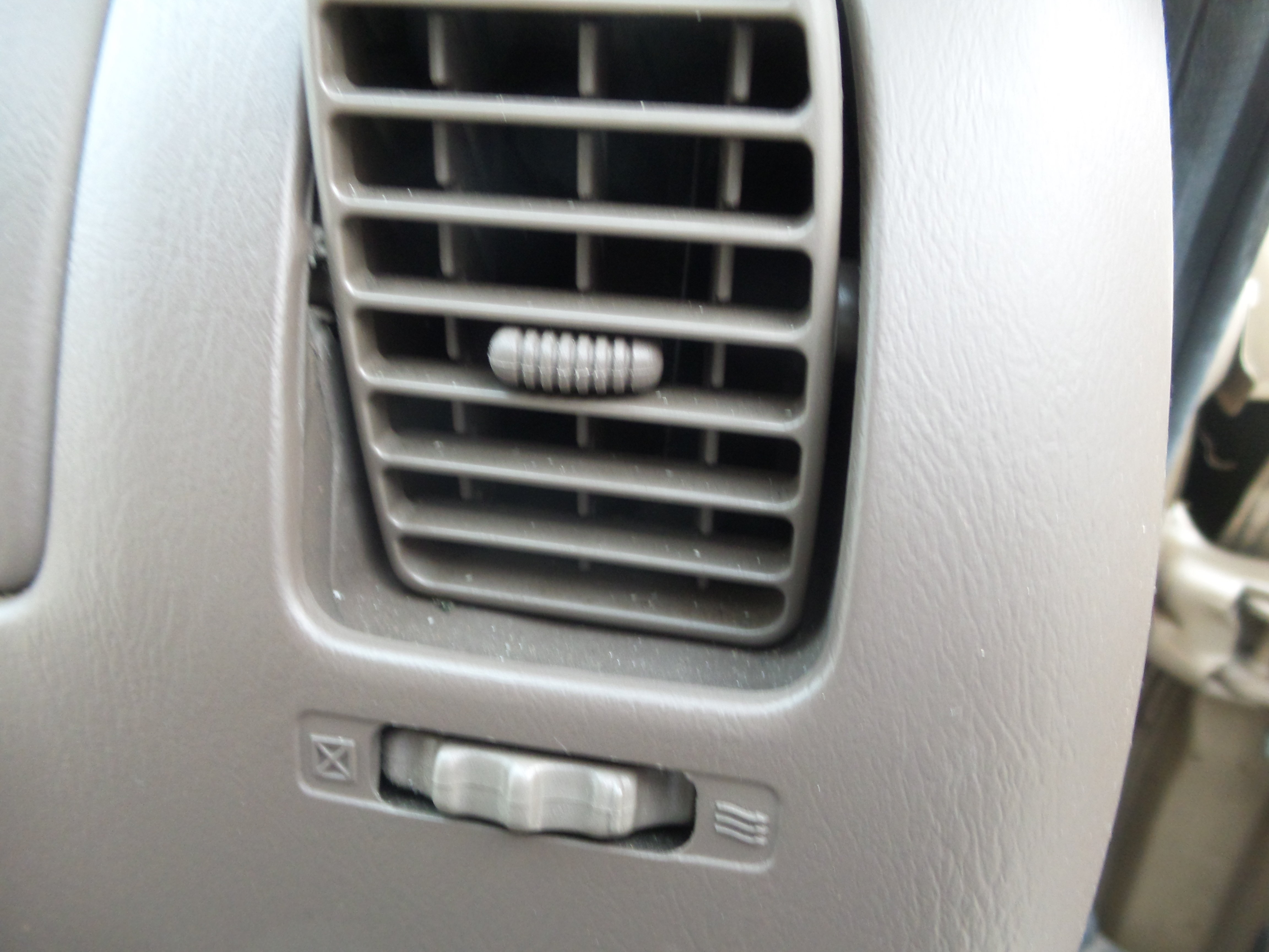 Used 2002 Toyota Tacoma PreRunner RWD image 26