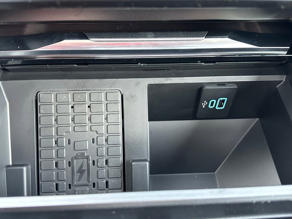 New 2026 Ford F350 Platinum w/ Tremor Off-Road Package image 28