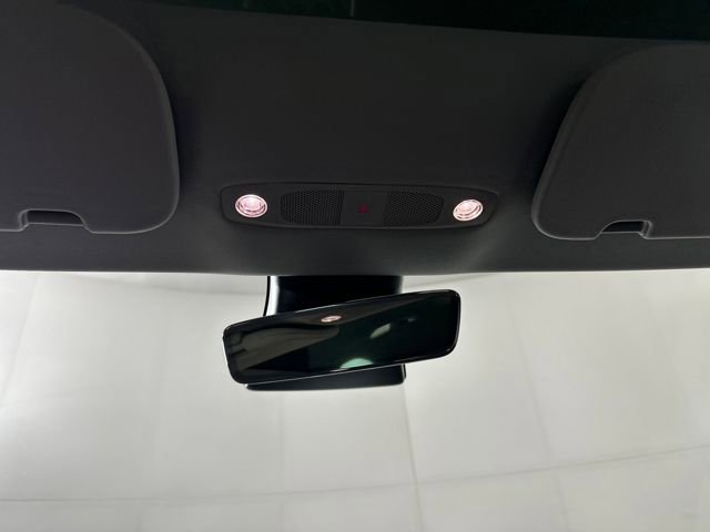 Used 2023 Tesla Model 3 Standard Range image 21