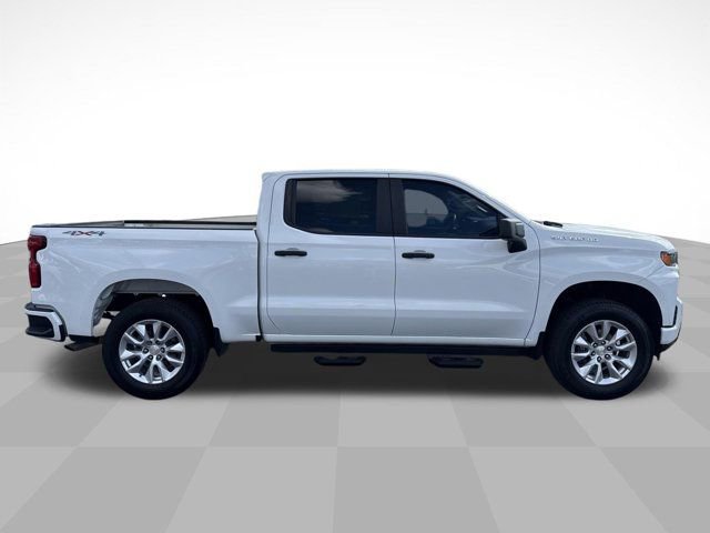 Used 2022 Chevrolet Silverado 1500 Custom AWD/4WD image 4