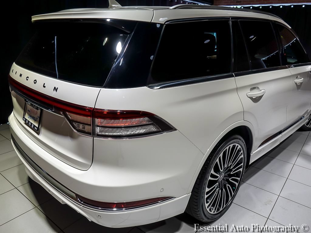 Used 2023 Lincoln Aviator Black Label w/ Dynamic Handling Package AWD/4WD image 8